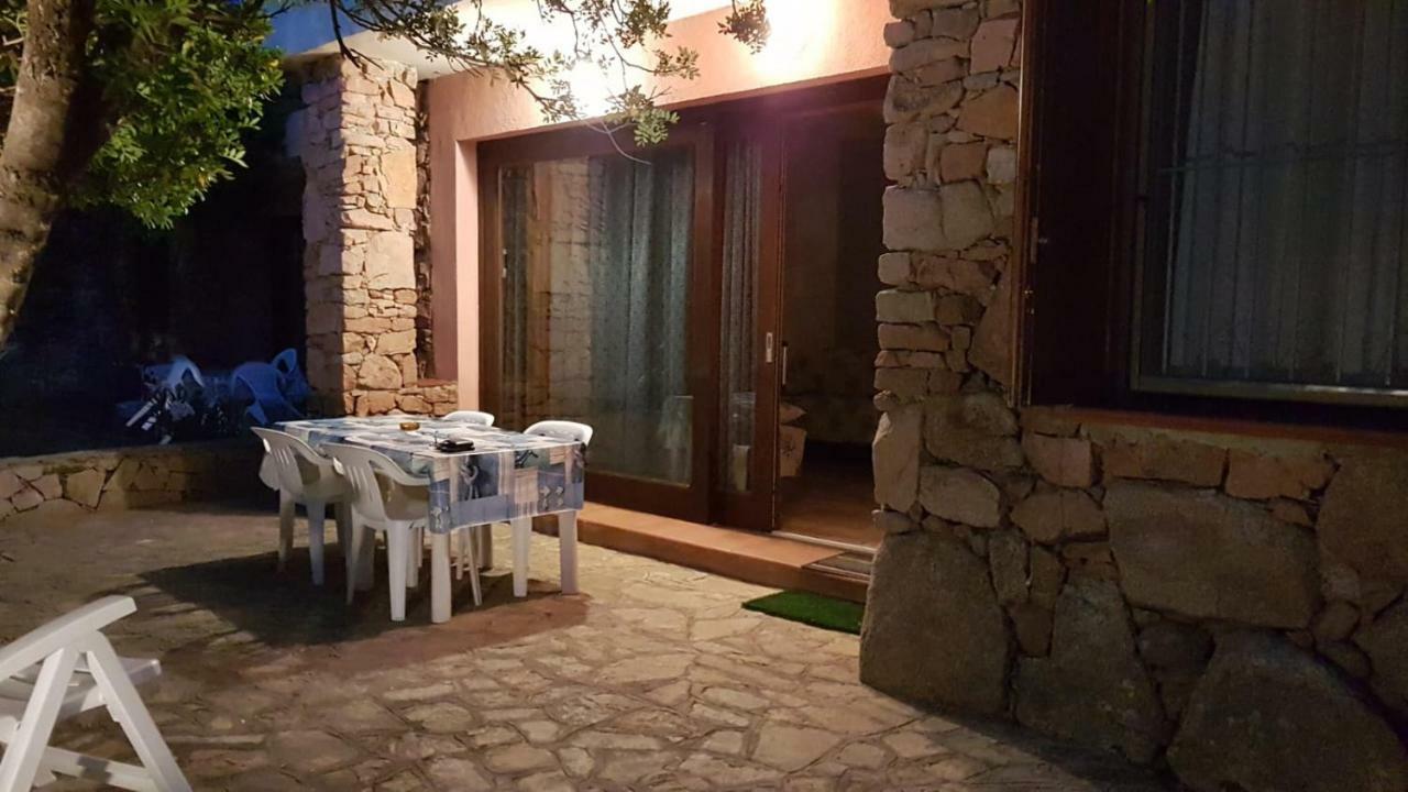 Corbezzolo Villa Porto Taverna Exterior photo